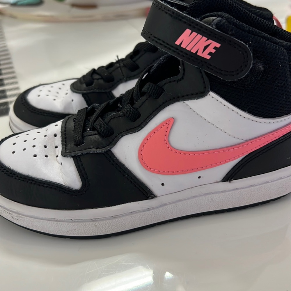 Nike Court Borough Mid 2 Little Kids' Shoes- Pink Swoosh- size 12.5C